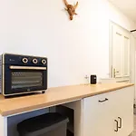 Lägenhet Familienfreundliche Stadt-oase - 2 Schlafzimmer- 76qm- Gratis Kaffee- Und Teean By Interhome *