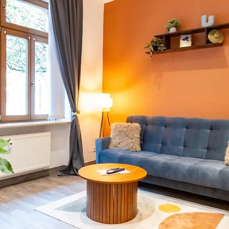 Apartment Familienfreundliche Stadt-oase - 2 Schlafzimmer- 76qm- Gratis Kaffee- Und Teean By Interhome Chemnitz