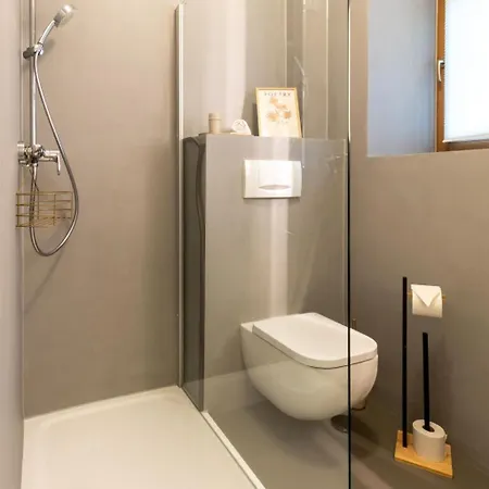 Familienfreundliche Stadt-oase - 2 Schlafzimmer- 76qm- Gratis Kaffee- Und Teean By Interhome Apartment *