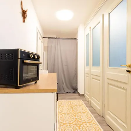 Familienfreundliche Stadt-oase - 2 Schlafzimmer- 76qm- Gratis Kaffee- Und Teean By Interhome Chemnitz (Saská Kamenice)
