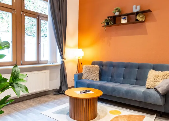 Apartment Familienfreundliche Stadt-oase - 2 Schlafzimmer- 76qm- Gratis Kaffee- Und Teean By Interhome Chemnitz